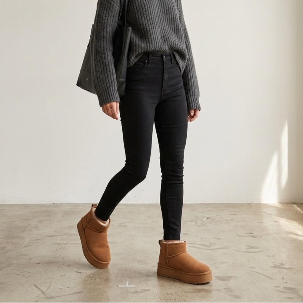 Waterproof Platform Mini Boots - Faux Fur Lined - Chestnut - Size 9 Slim - Picture 2 of 15